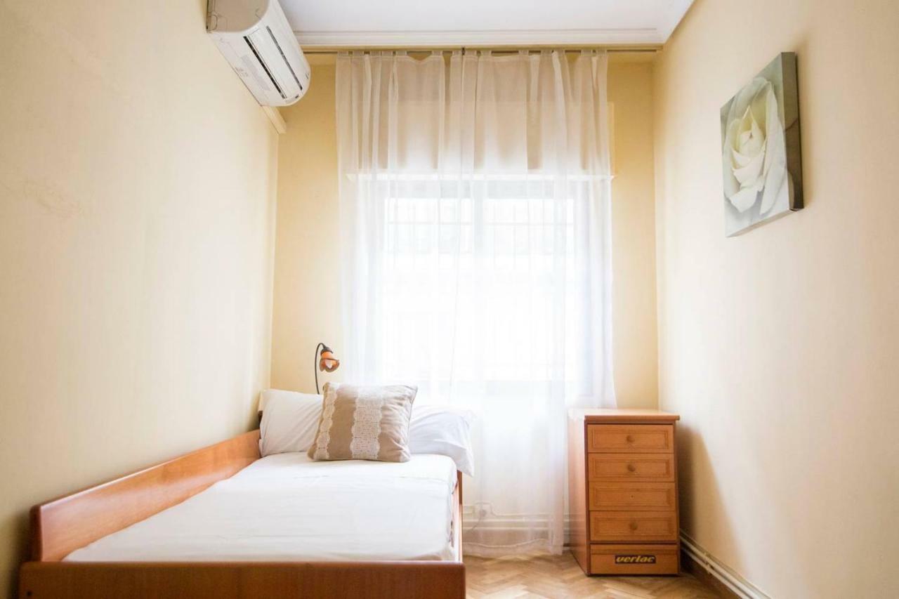 Home & Private Terrace Wifi + Aircon Madrid Esterno foto